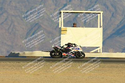 media/Nov-17-2024-CVMA (Sun) [[1fec520723]]/Race 18-Supersport Middleweight/